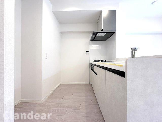 エンゼルハイム西新井大師のキッチン|ドキドキの新生活も、安心してスタート。ぴったりの住まいを見つけませんか？クランディアが一緒に住まい選びをサポートします‼　まずは、お気軽にお問合せください　＃クランディア