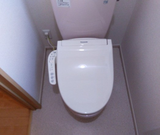 CREAのトイレ