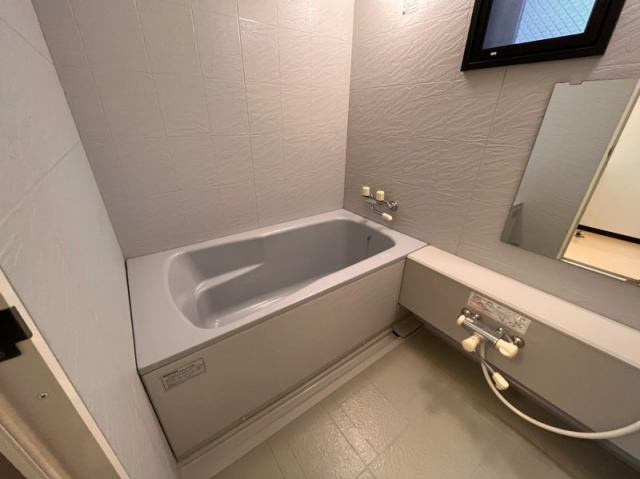 信開ベルシー城東の浴室