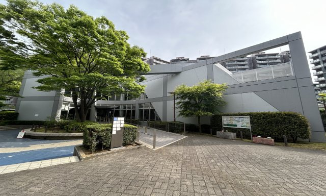 横浜星の丘ビューシテイA棟のその他共用部分|共有棟や公園を備えた広々とした敷地のマンションです。
