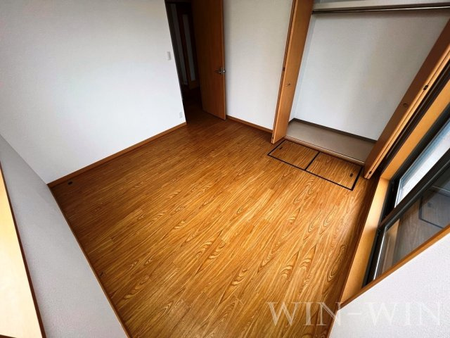 ルネス小松の寝室