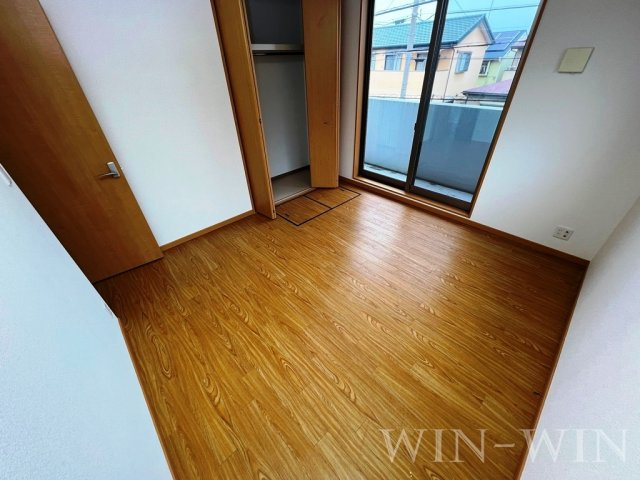 ルネス小松の寝室
