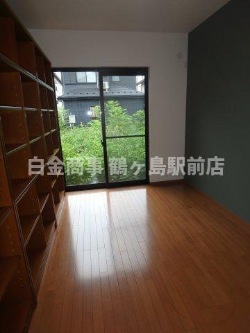 鶴ヶ島市柳戸町中古戸建の洋室