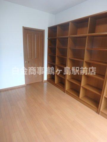 鶴ヶ島市柳戸町中古戸建の洋室