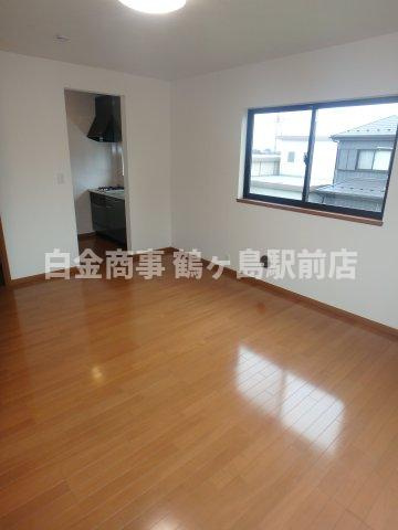 鶴ヶ島市柳戸町中古戸建の洋室