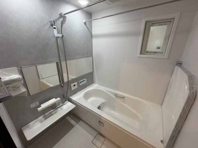 須磨区北須磨４丁目B号棟　新築戸建ての浴室|落ち着いた空間のお風呂です