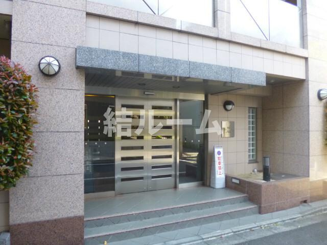 文京区千石４丁目の賃貸マンションのエントランス