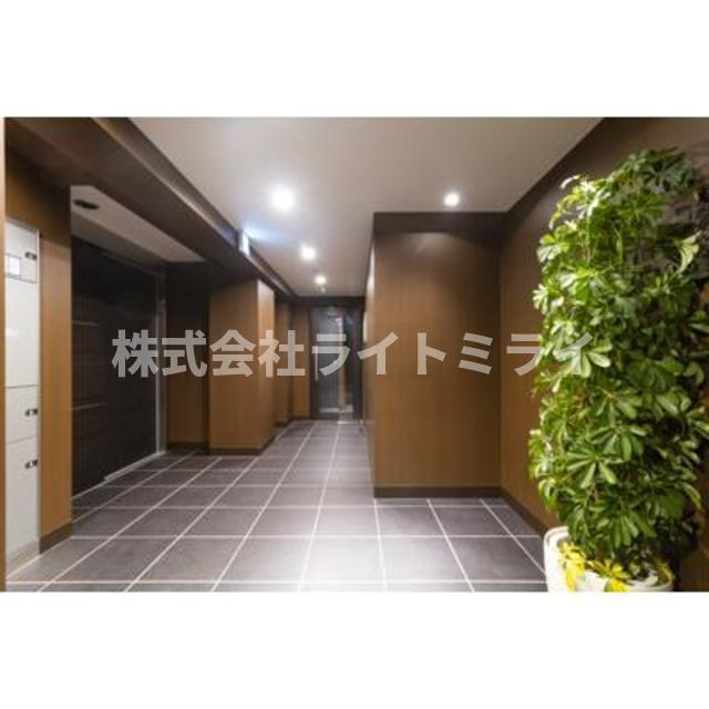 シーズリンクス赤坂のエントランス| 