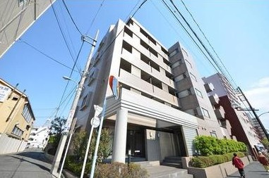 【外観】 | ルーセント方南 | 鉄筋コンクリート造のガッチリとした建物。