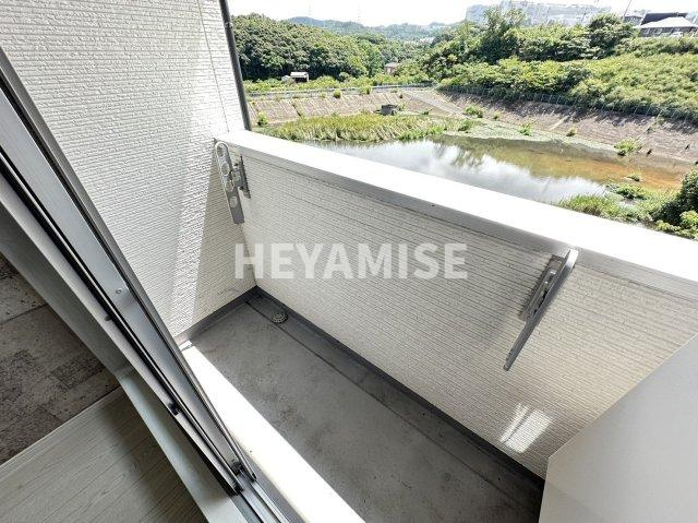 MODERN PALAZZO 諫早Kaizu Aのバルコニー|※室内画像は別号室のもの。