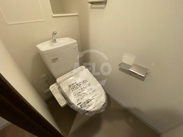 アスラン江戸堀のトイレ|アスラン江戸堀　温水洗浄便座