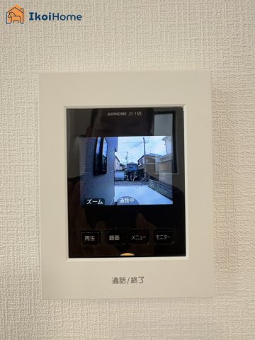 神戸市西区玉津町今津　新築戸建の設備|◆同社施工例◆カラーモニターインターホンは急な来客時も安心して対応できます。