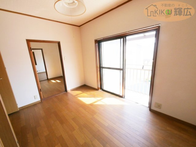 明石市魚住町西岡　中古戸建の洋室