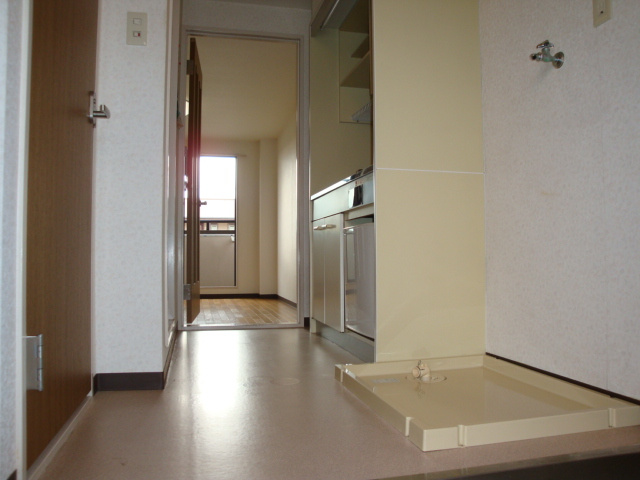 パレスブルートの玄関