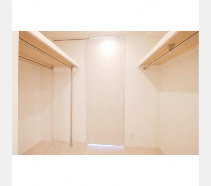 コンフォリア新宿イーストサイドタワーの画像