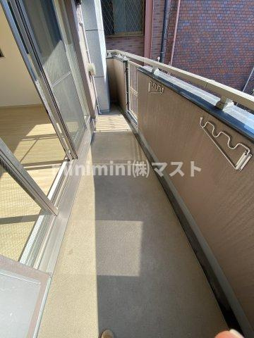 セレッソコート上本町EASTのバルコニー