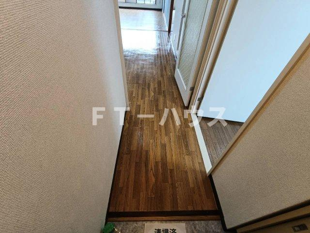 モントレー西船の玄関