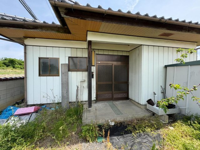 長野県長野市真島町川合　中古戸建　～都会の喧騒を離れ、のどかな田園風景と美しい緑に癒やされる街～