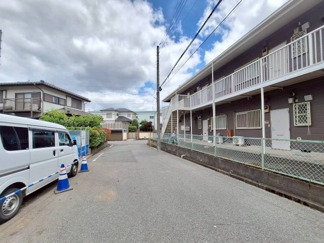 サンクドゥボヌールのロビー|★建物前★