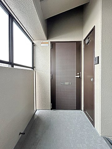 泉２０００の玄関