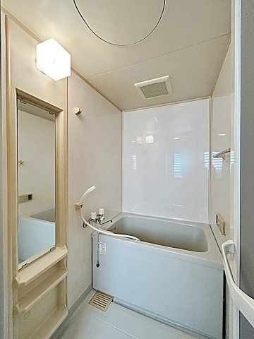泉２０００の浴室