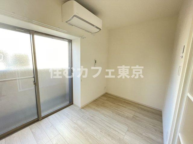リブリ・西国立の寝室