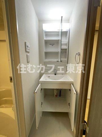リブリ・西国立の独立洗面台