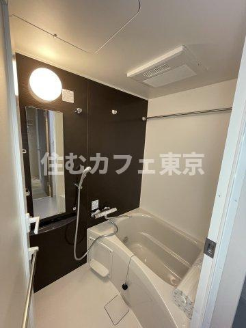 リブリ・西国立の浴室
