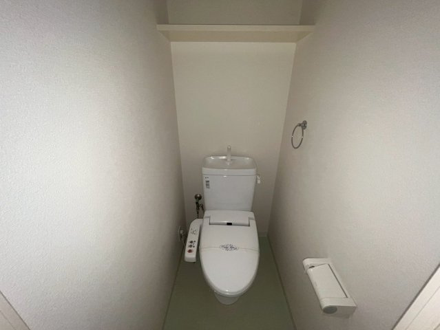 プレサンス名古屋ＳＴＡＴＩＯＮアブソリュートのトイレ