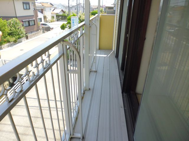 シティハイムフォーサム(大久保町森田）のバルコニー