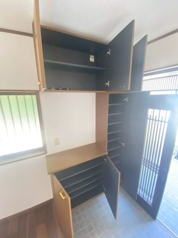 【玄関】