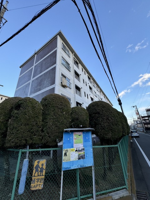 カミユ八王子Ａ棟の外観