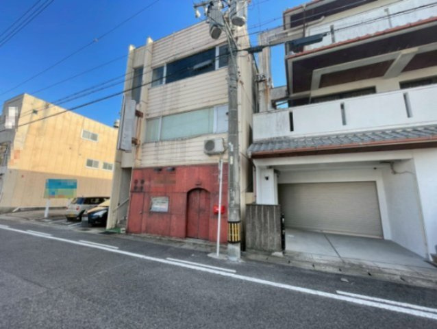安城第9東海ビルの外観