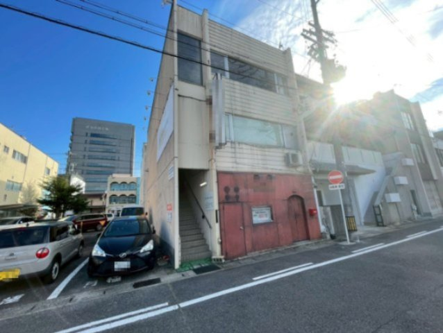 安城第9東海ビルの外観