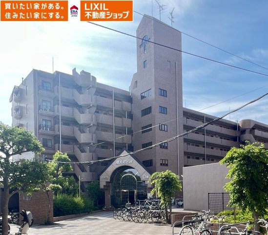 朝日プラザCITY南大和イーストウィングD棟の外観