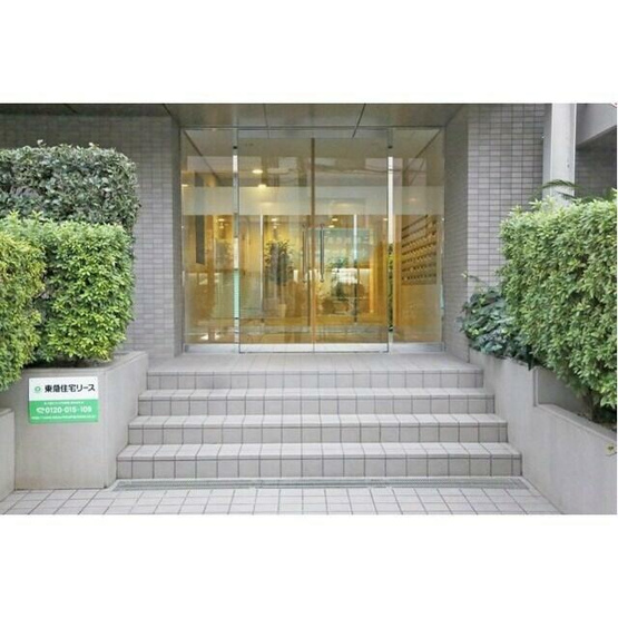 【エントランス】 | ジ・アパートメント　ヒルトップ中野