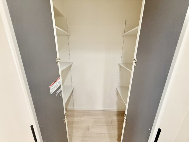 メゾン覚王山月宮殿の収納