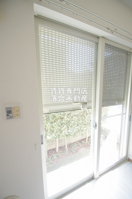 【設備】 | パルフェ | 電動シャッター付き（1F）