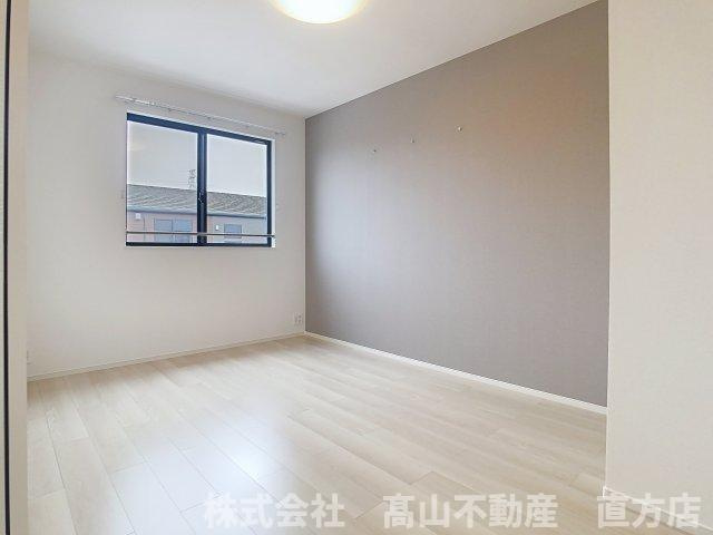 直方市大字感田のアパートの洋室