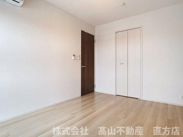 直方市大字感田のアパートの寝室