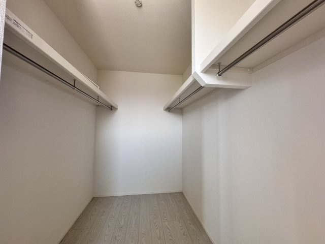 熊本市南区良町１丁目の新築一戸建の収納|2F 東側洋室