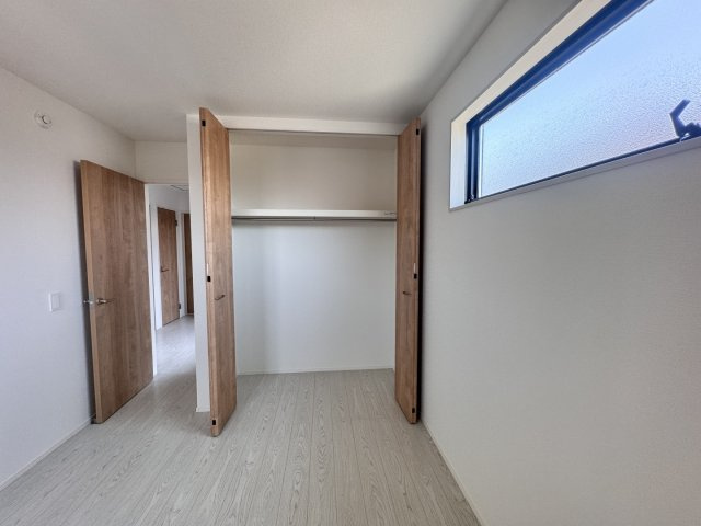 熊本市南区良町１丁目の新築一戸建の収納|2F 西側洋室