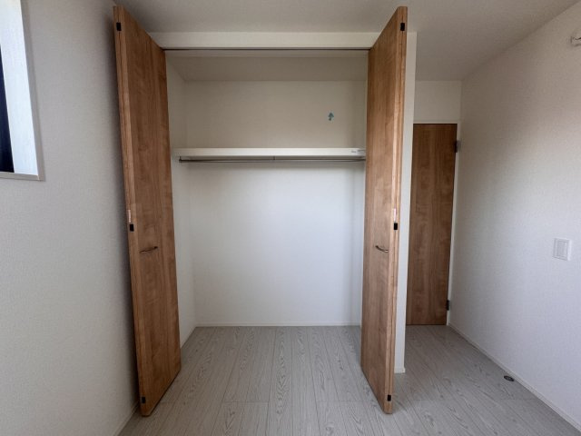熊本市南区良町１丁目の新築一戸建の収納|2F 北側洋室