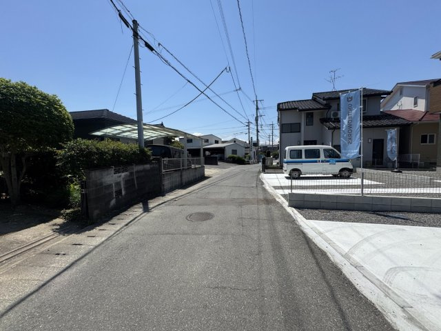 熊本市南区良町１丁目の新築一戸建の前面道路含む現地写真|東側道路