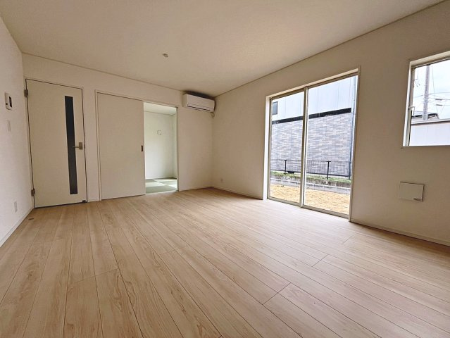 新築戸建・新築建売　伊達市保原町西町第6　大田小・桃陵中の居間・リビング