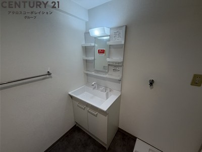 コンパクトで使いやすい洗面所