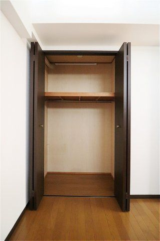 アンピール六ツ門の内装