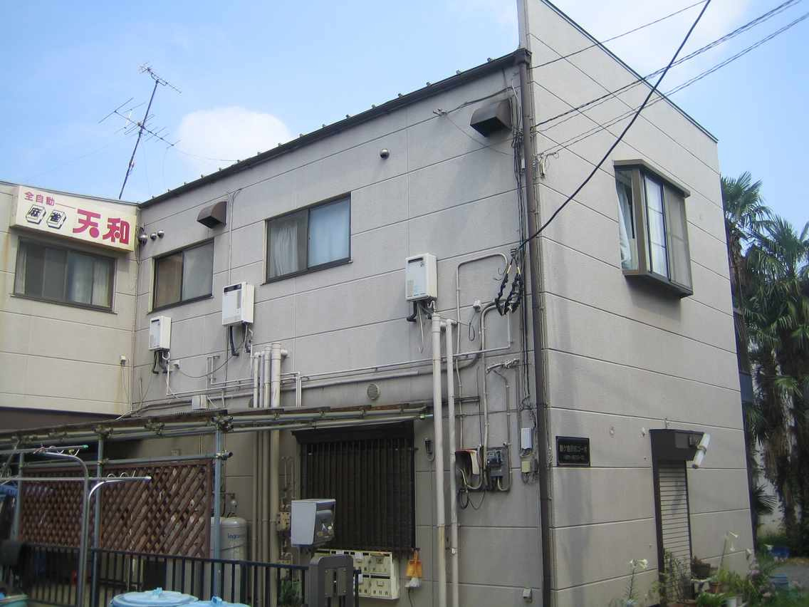 鶴ヶ島駅前コーポの外観