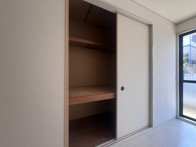 セジュール東落合の収納