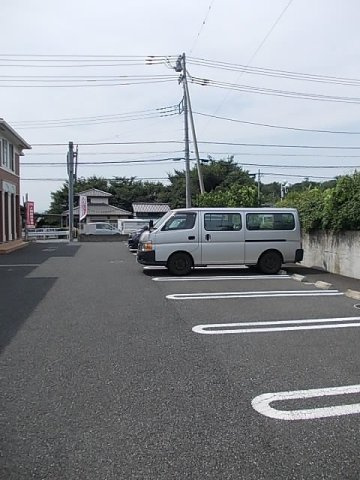 グレイスガーデンⅠの駐車場